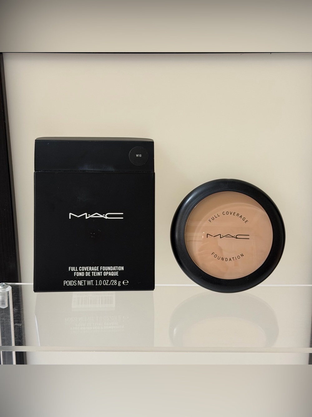 MAC Cosmetics Full Coverage Foundation - W10
